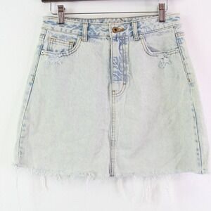 Pull & Bear Light Wash Raw Hem Mini Jean Skirt Size M